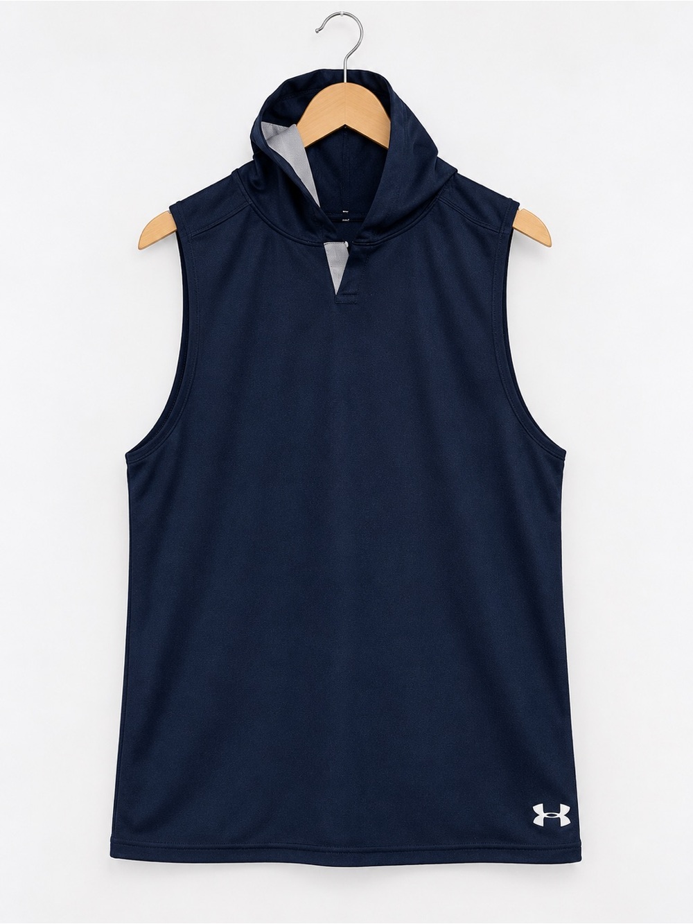 Under Armour HeatGear Men’s Medium Sleeveless Hooded Athletic Shirt Navy Blue
